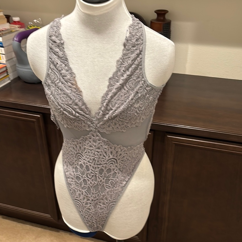 Lace Bodysuit in Gray